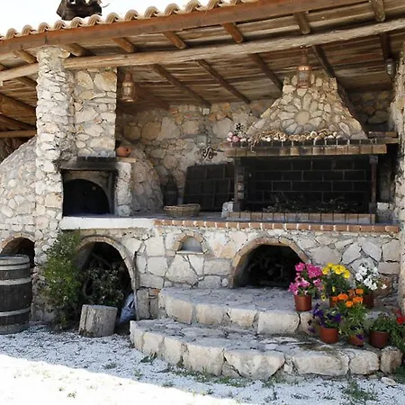 Sleeps 9 With Pool Air Con And Wifi Villa *
